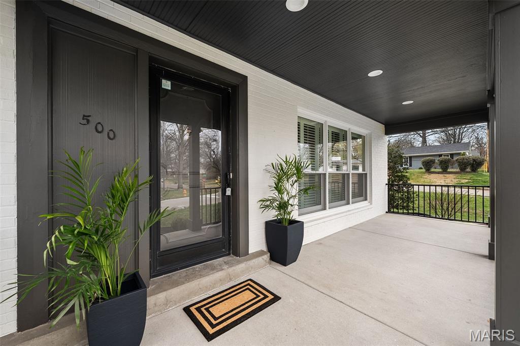 500 Beaucaire Drive