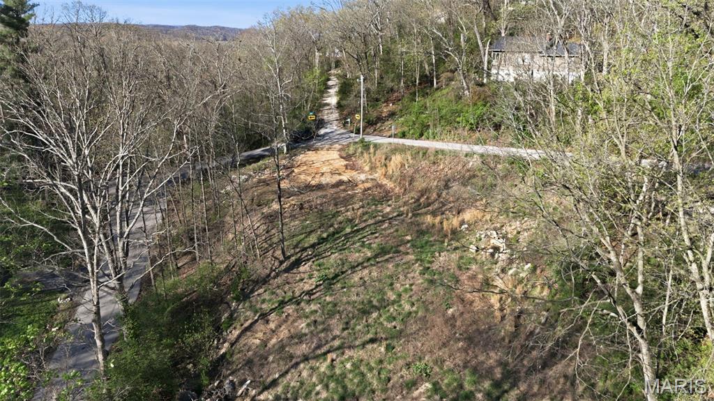 639 Castlewood Drive