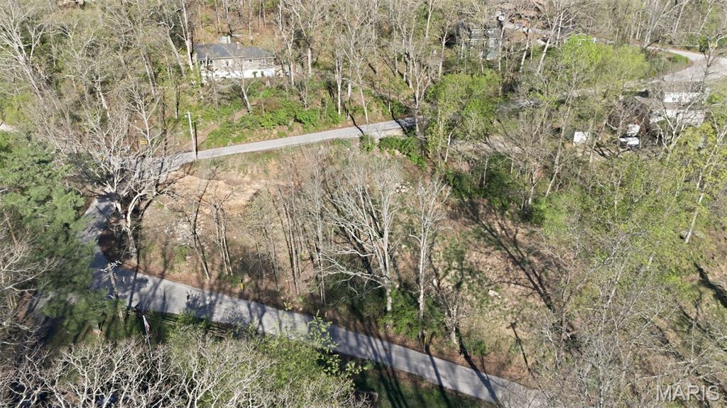 639 Castlewood Drive