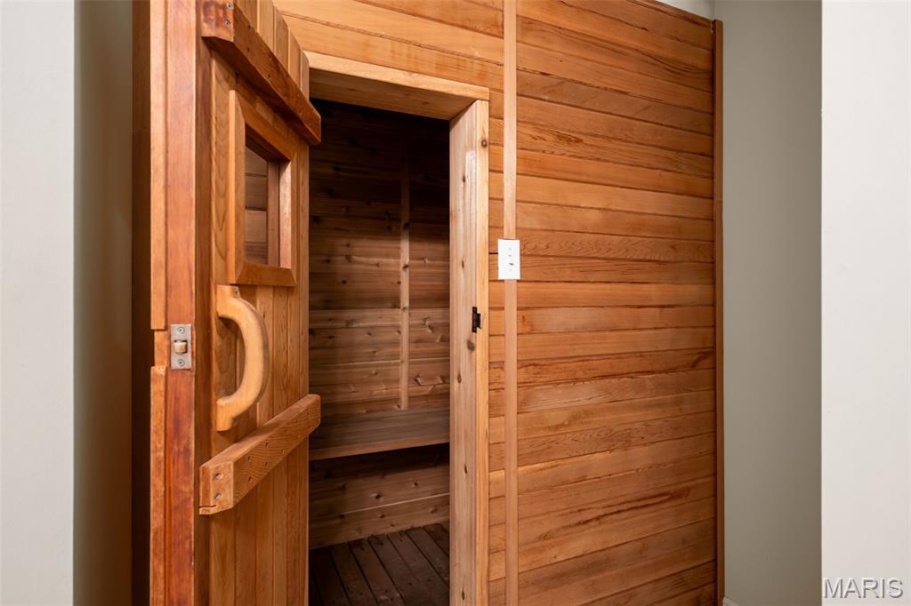 8116 Teasdale Avenue