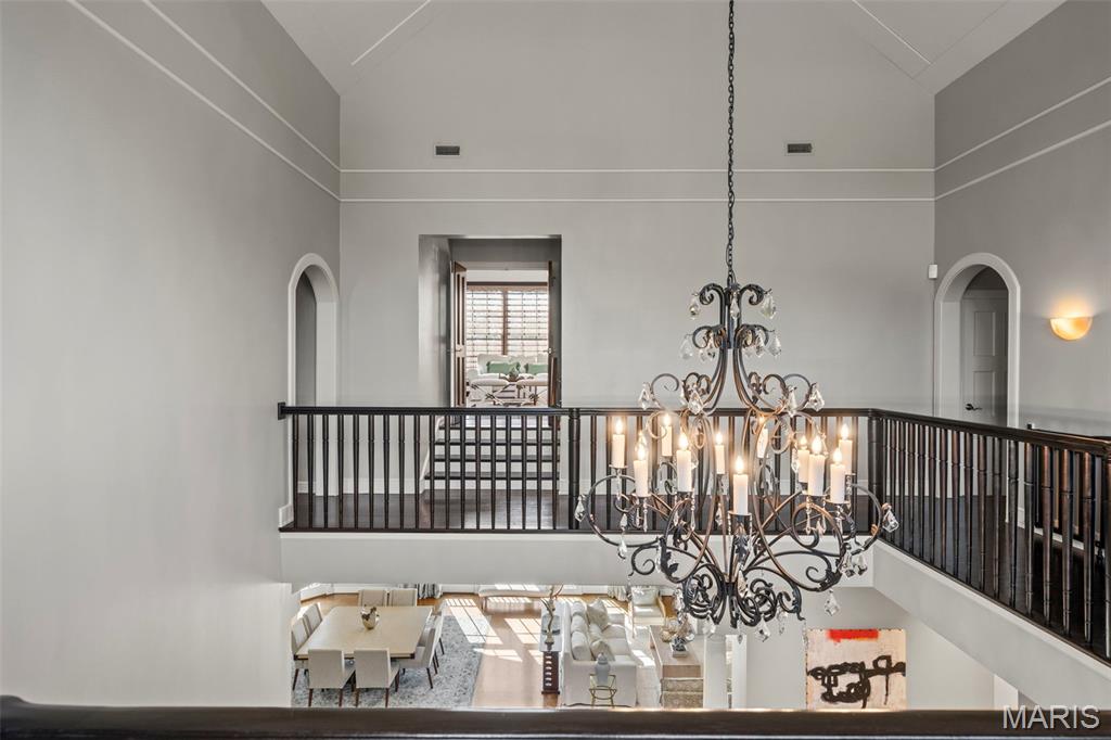 17 Bridle Ridge Lane