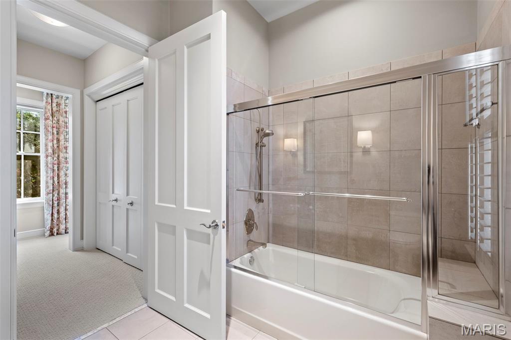 17 Bridle Ridge Lane