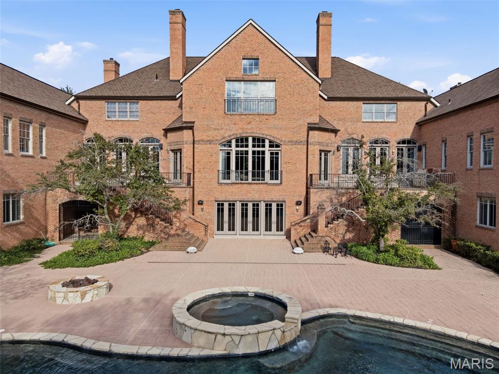 17 Bridle Ridge Lane