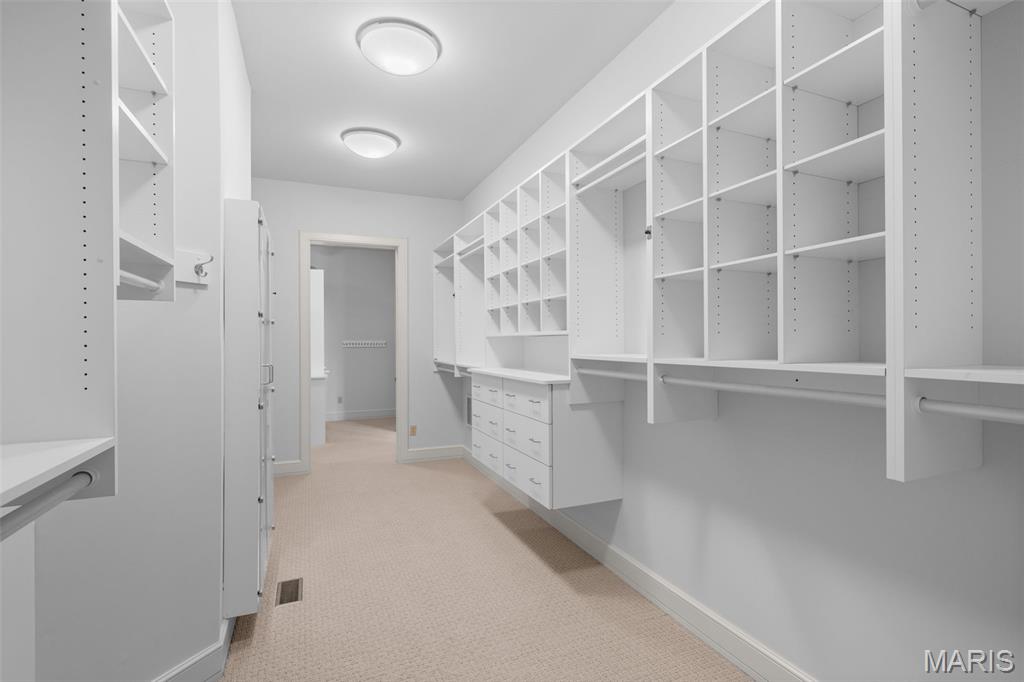 17 Bridle Ridge Lane