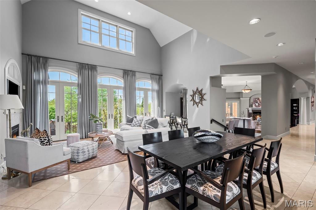 17 Bridle Ridge Lane