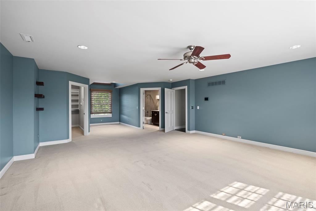 17 Bridle Ridge Lane