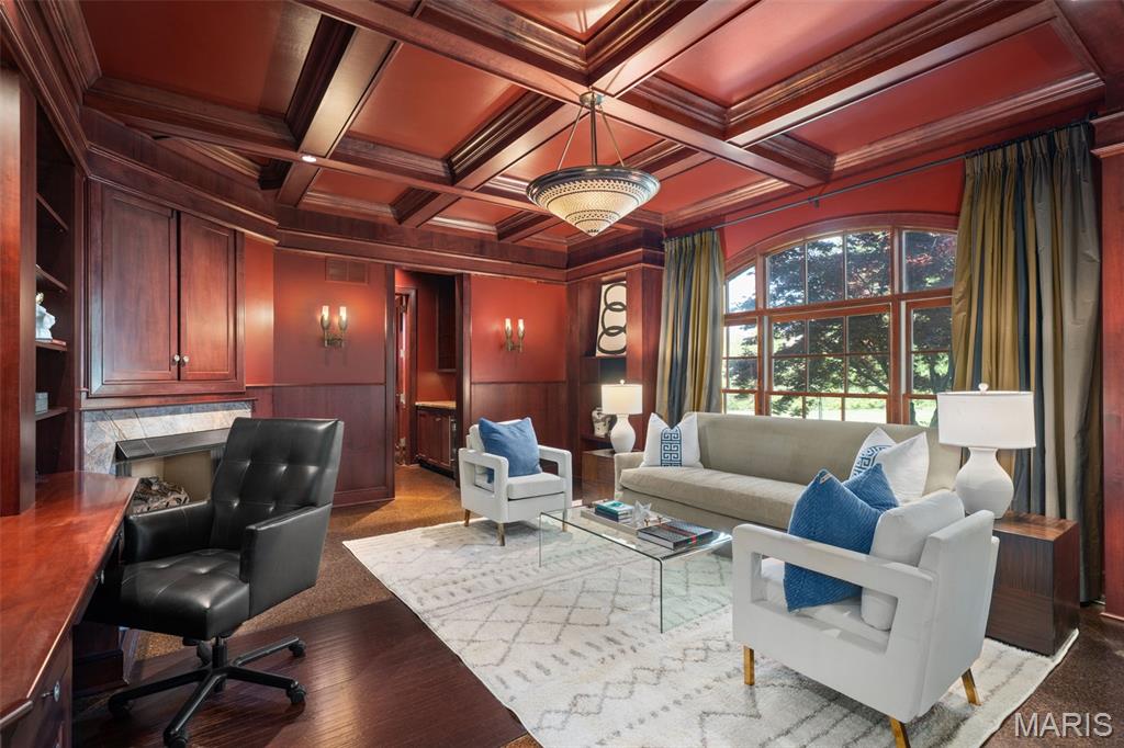 17 Bridle Ridge Lane