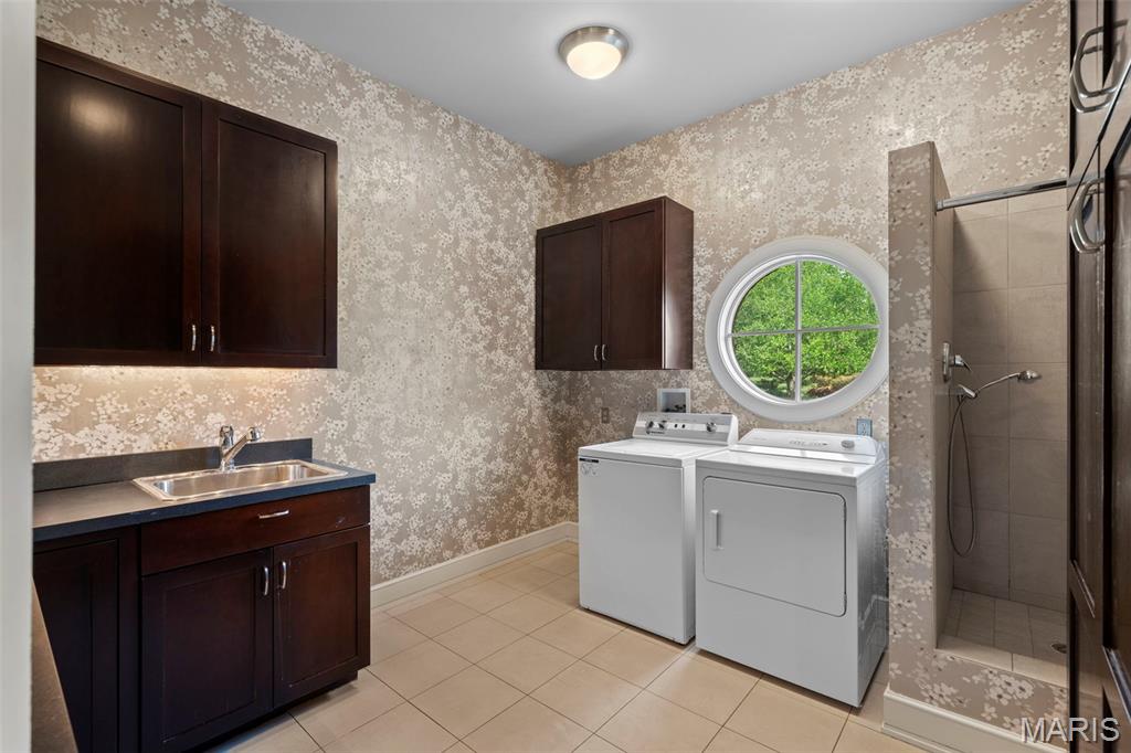 17 Bridle Ridge Lane