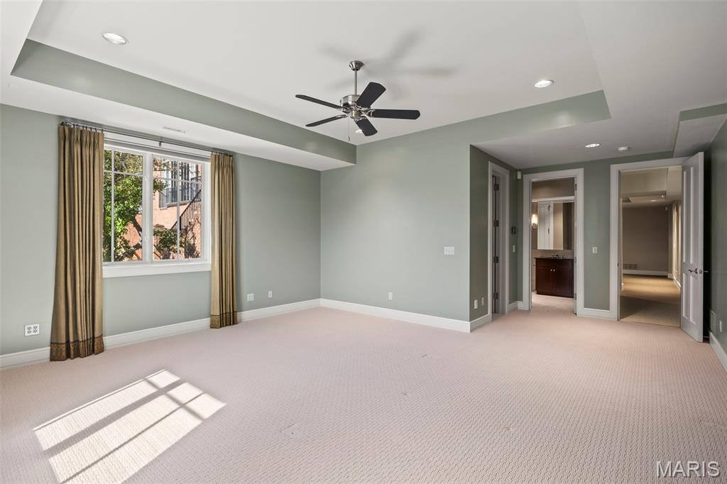 17 Bridle Ridge Lane