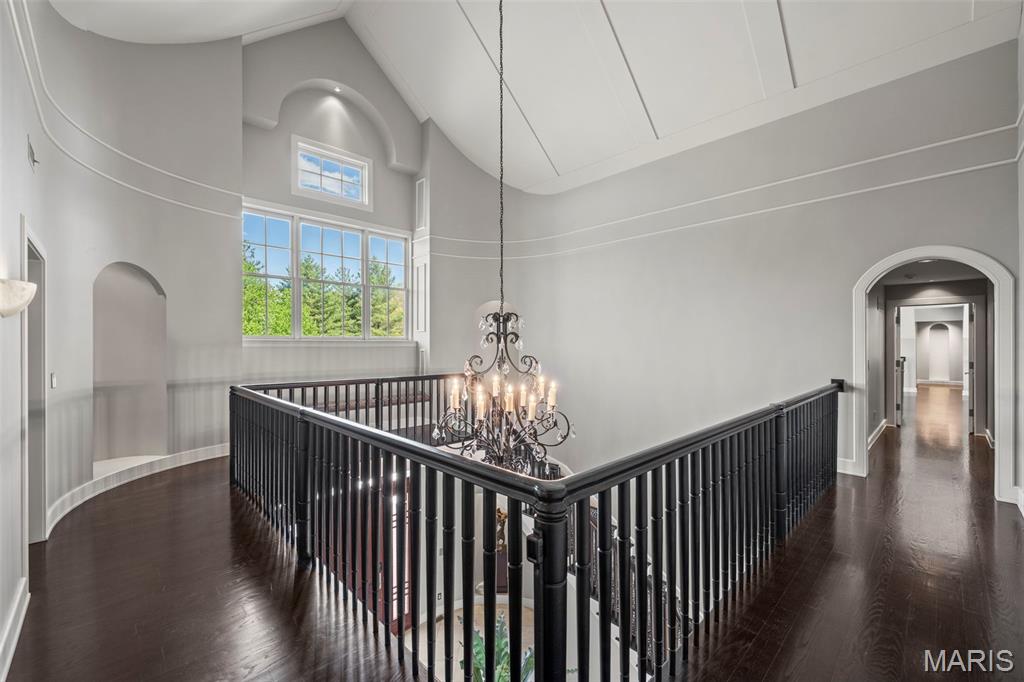 17 Bridle Ridge Lane