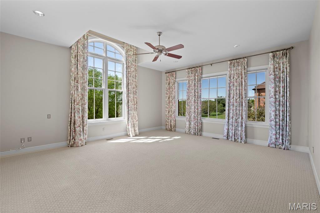 17 Bridle Ridge Lane