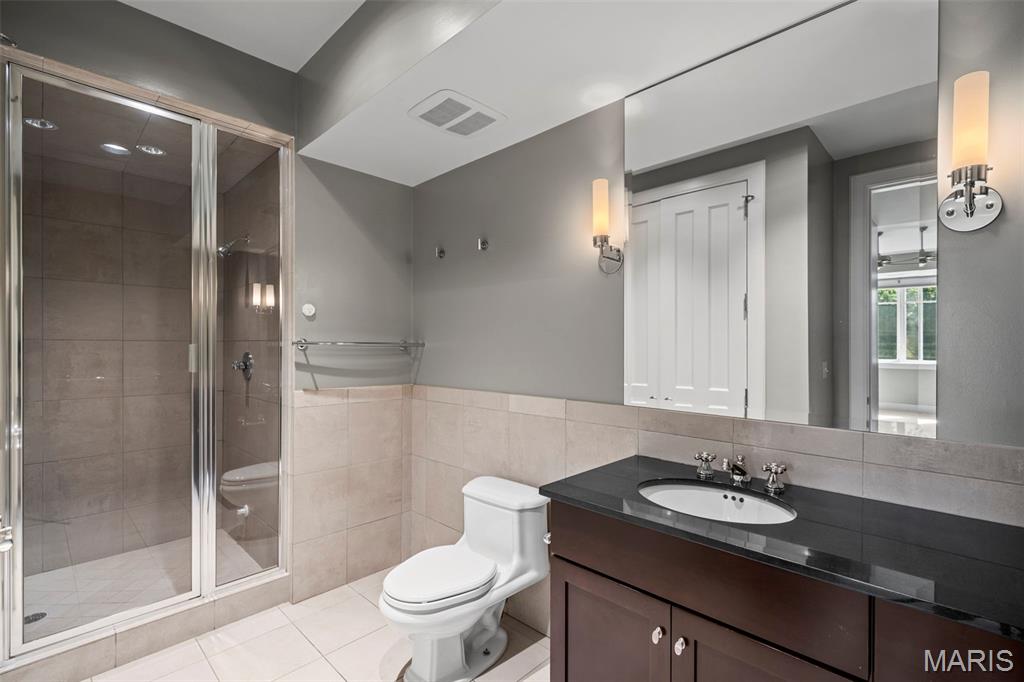 17 Bridle Ridge Lane