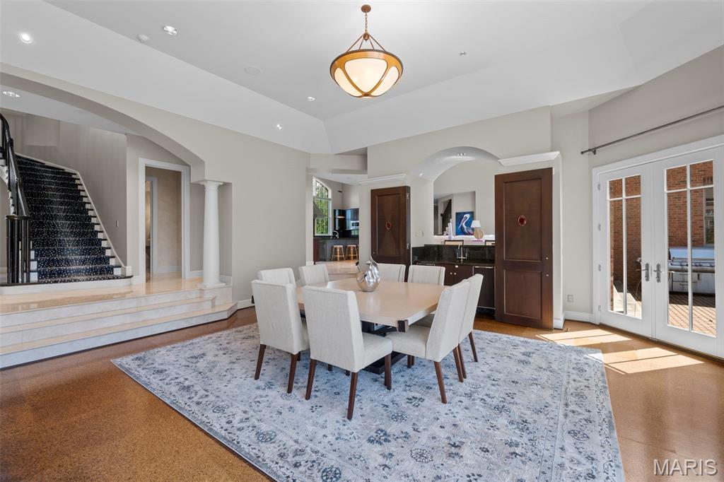 17 Bridle Ridge Lane