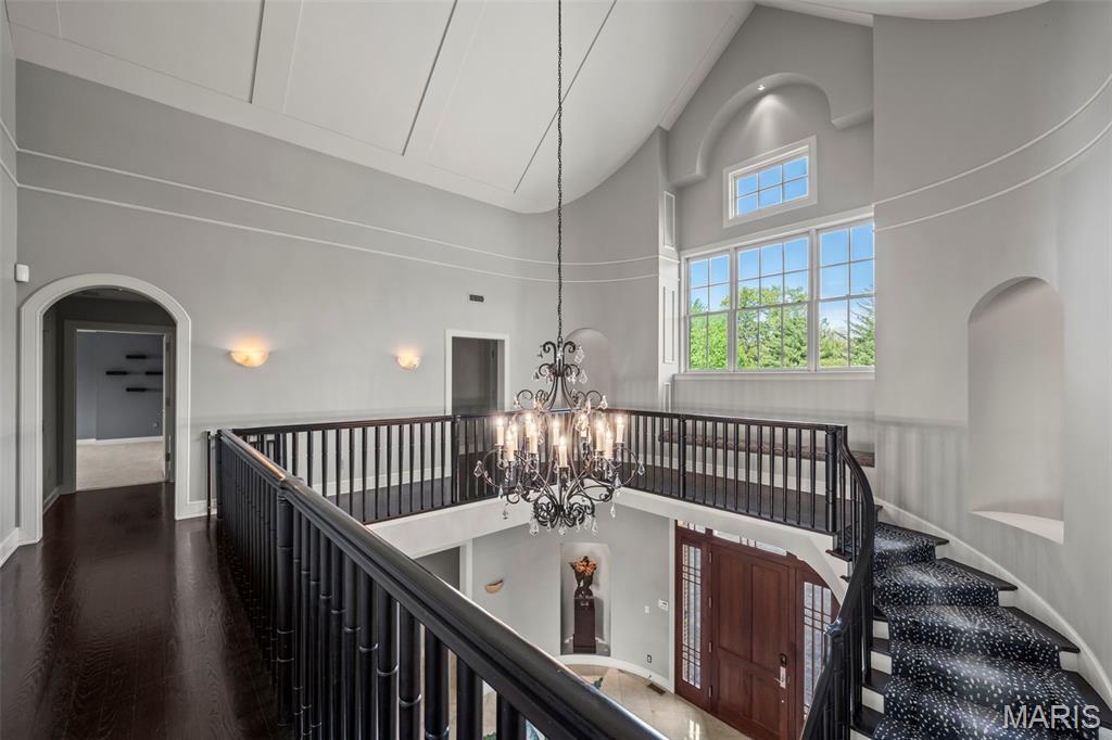 17 Bridle Ridge Lane