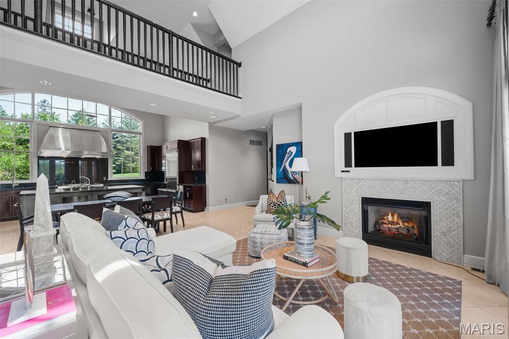 17 Bridle Ridge Lane