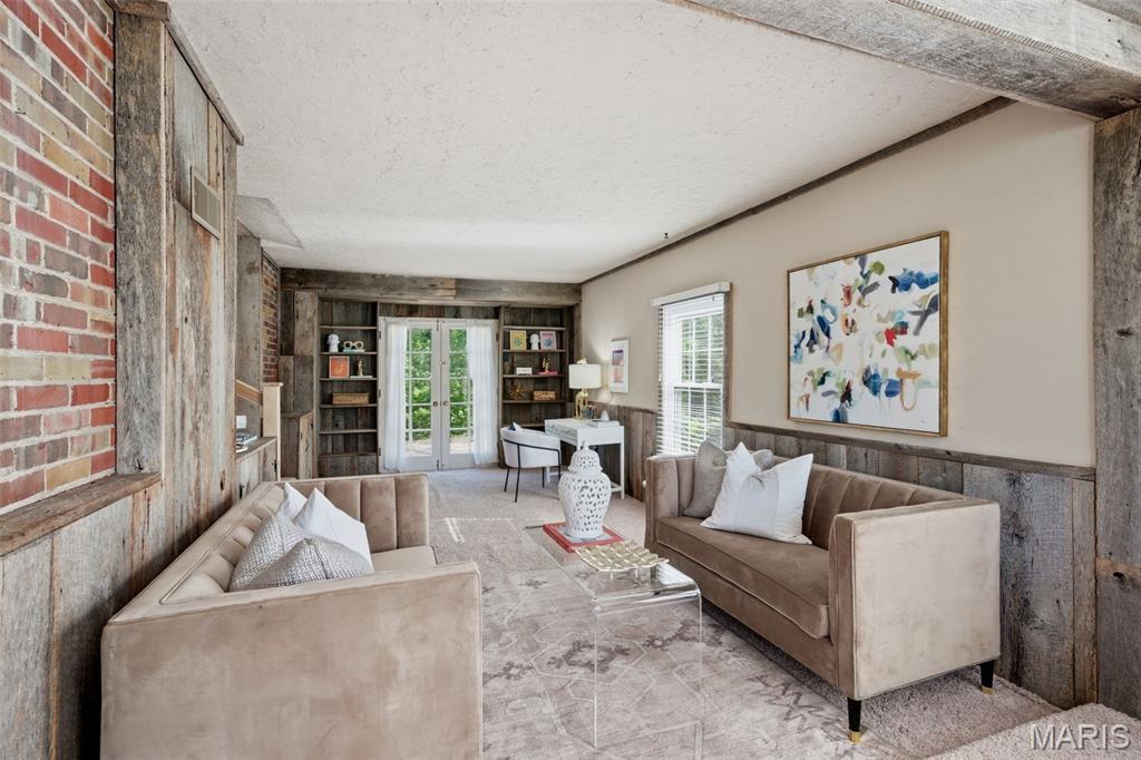 9 Berry Wood Drive