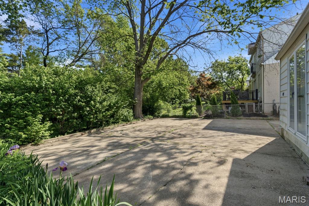9 Berry Wood Drive