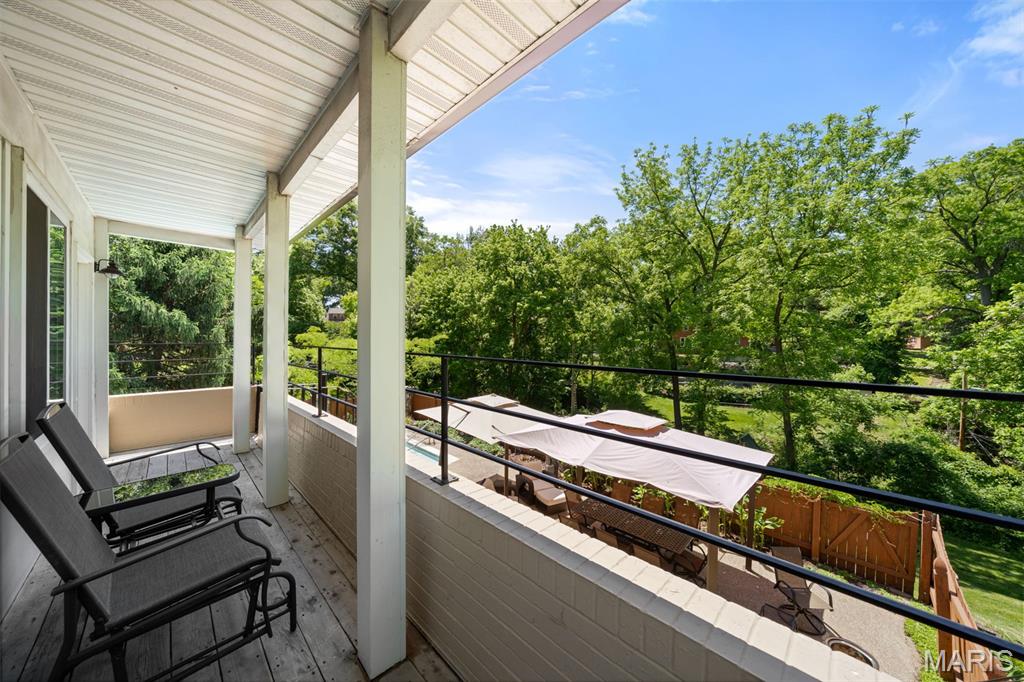 69 Bellerive Acres