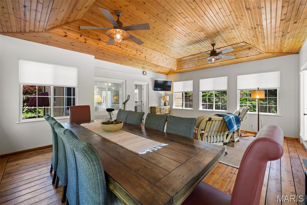 69 Bellerive Acres