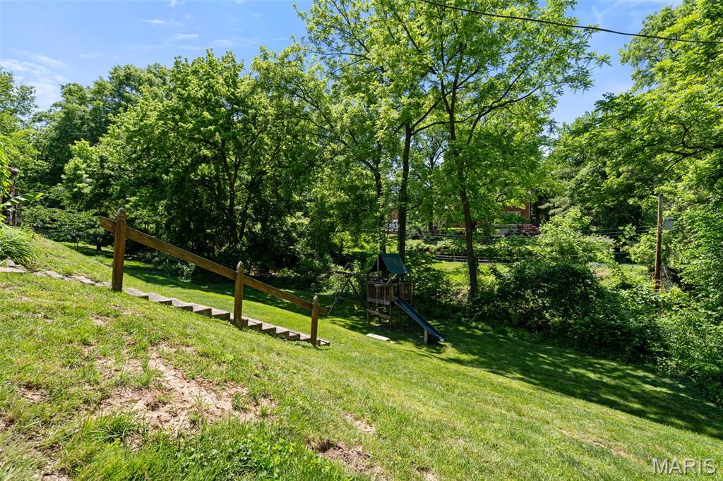69 Bellerive Acres
