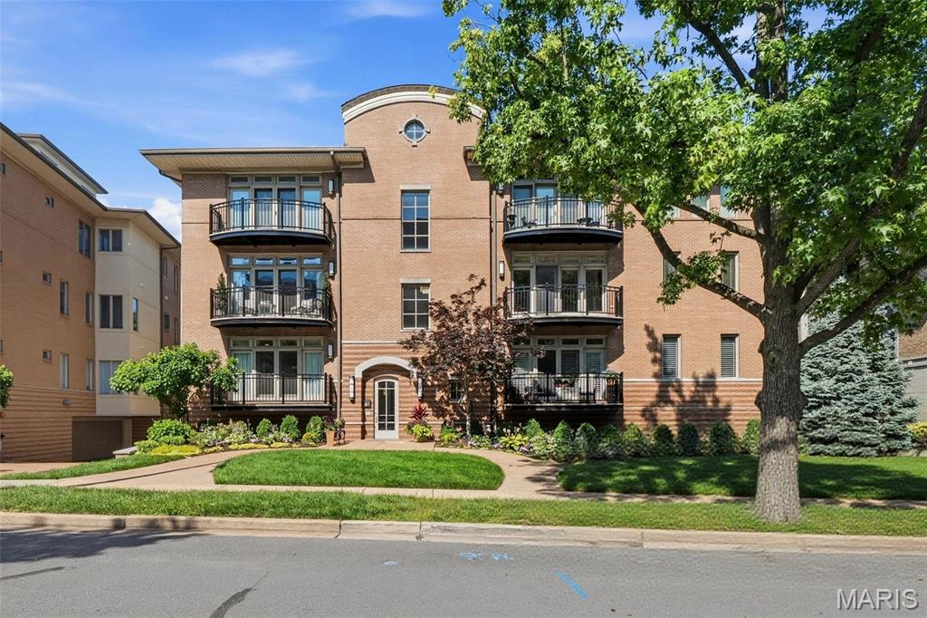 40 Brighton Way Unit: 1S