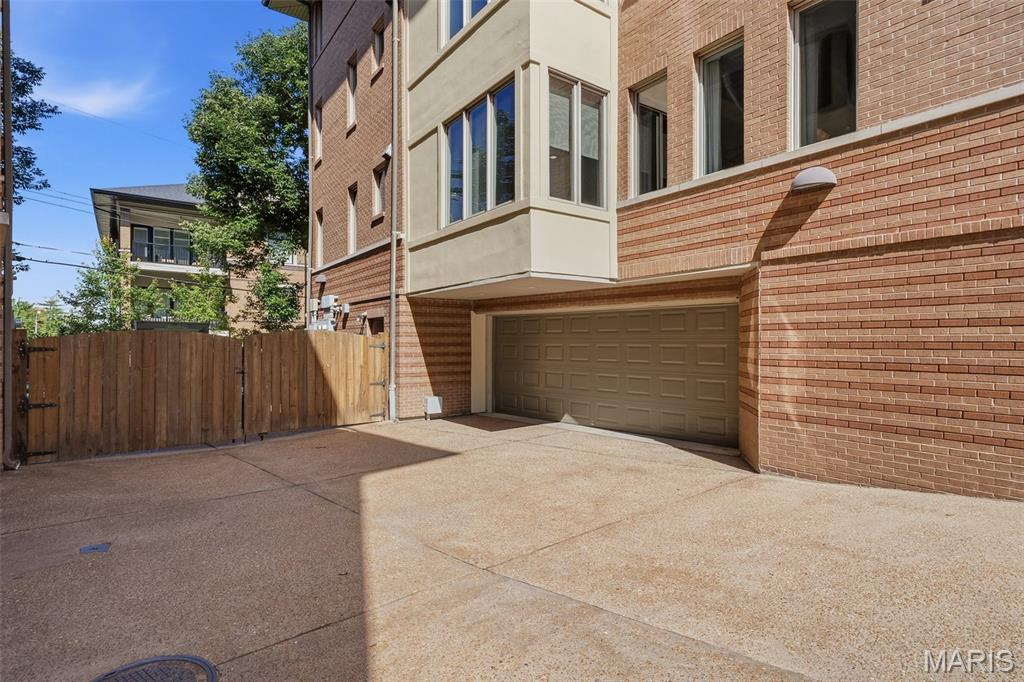 40 Brighton Way Unit: 1S