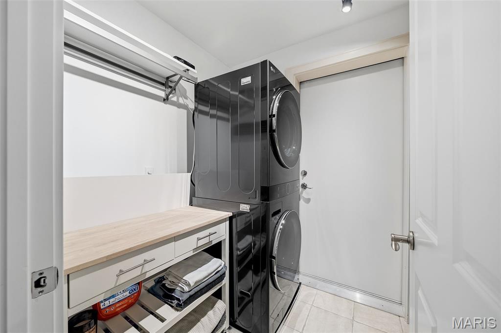 40 Brighton Way Unit: 1S