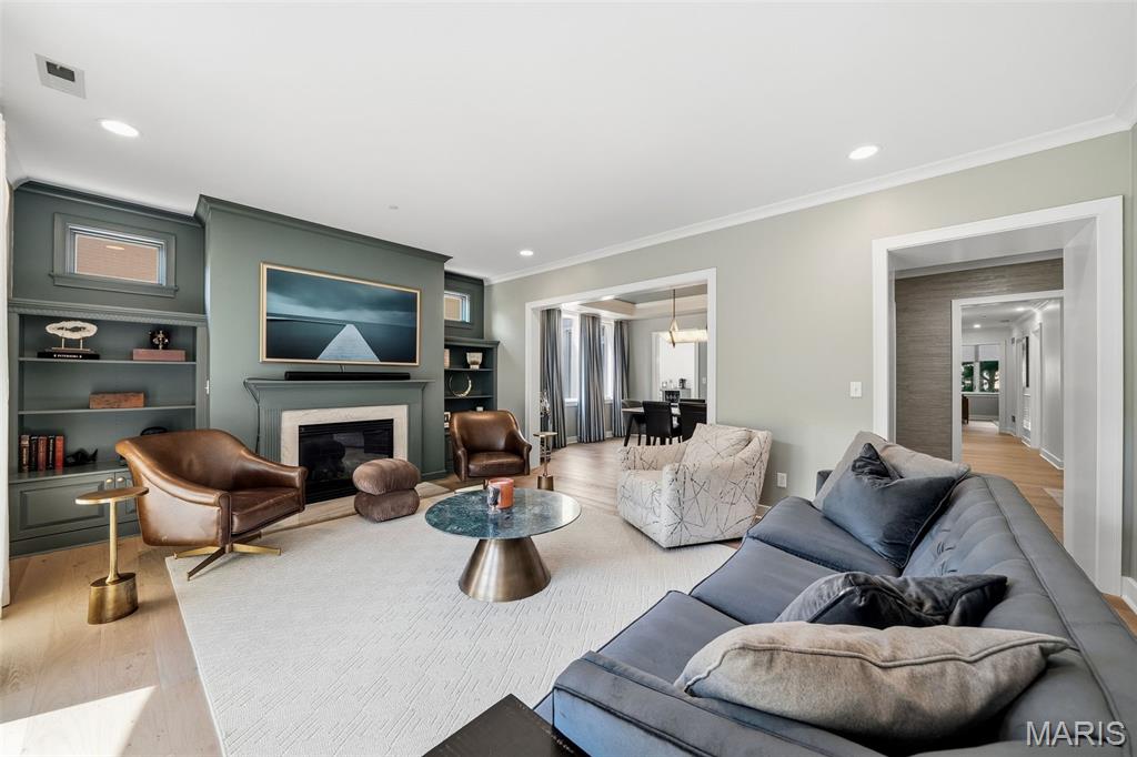 40 Brighton Way Unit: 1S
