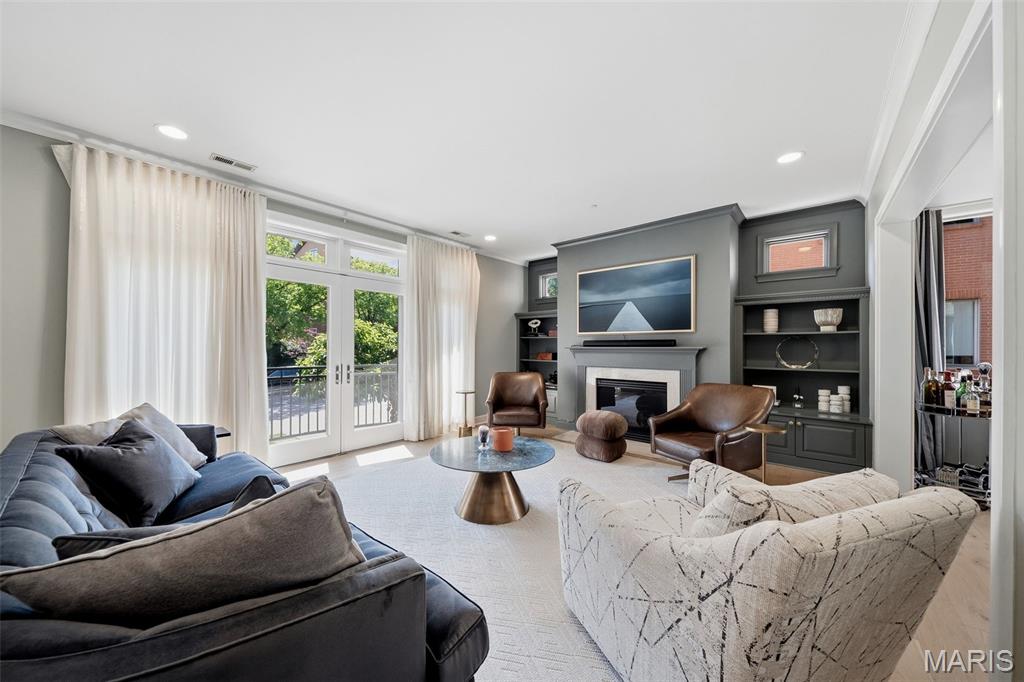 40 Brighton Way Unit: 1S