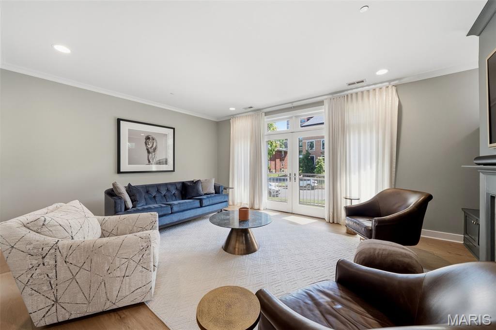 40 Brighton Way Unit: 1S