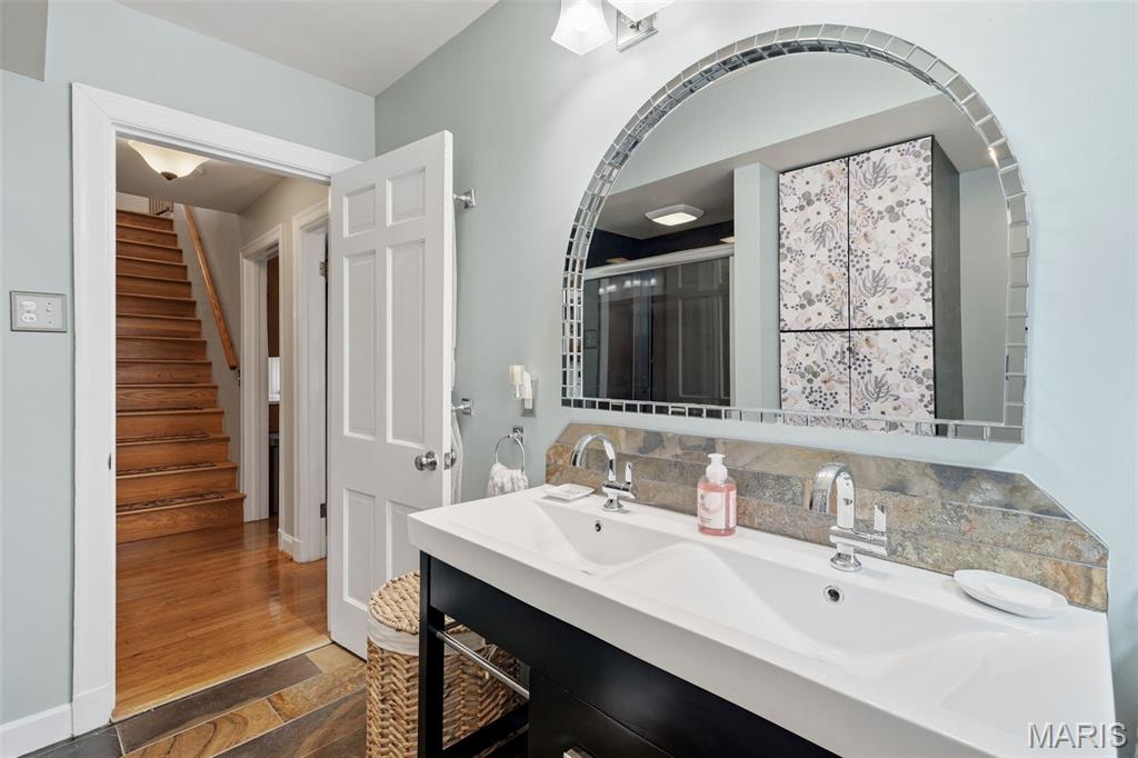 36 Southridge Court