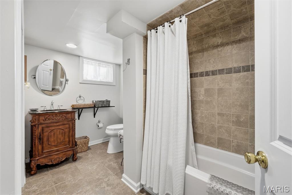 36 Southridge Court