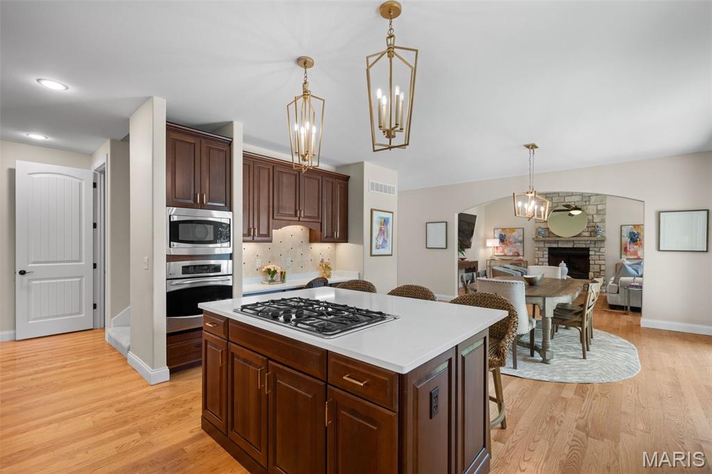 1543 Windridge Court