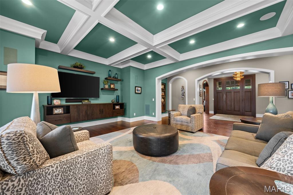 10 Sackston Woods Lane