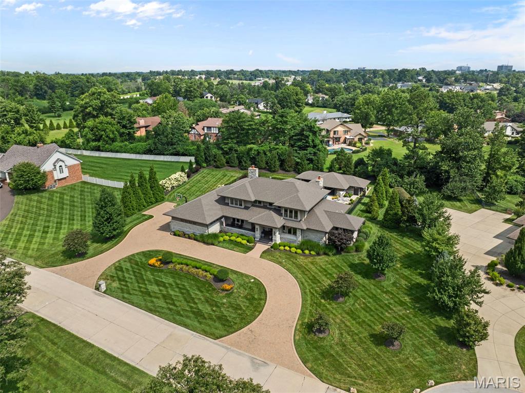 10 Sackston Woods Lane