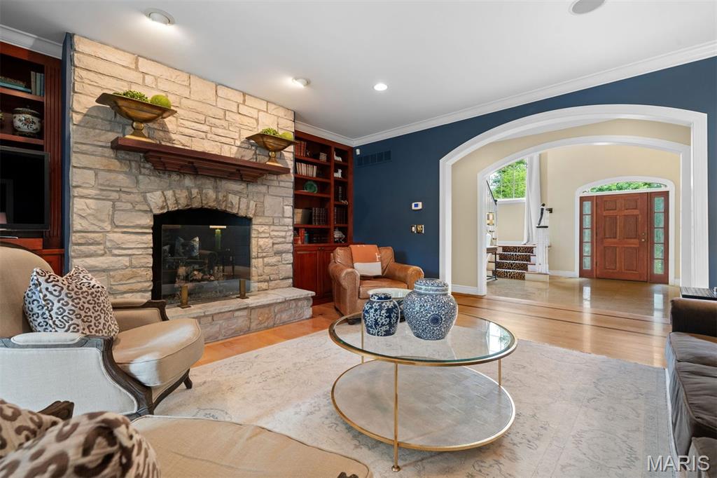 5 Briarbrook Trail