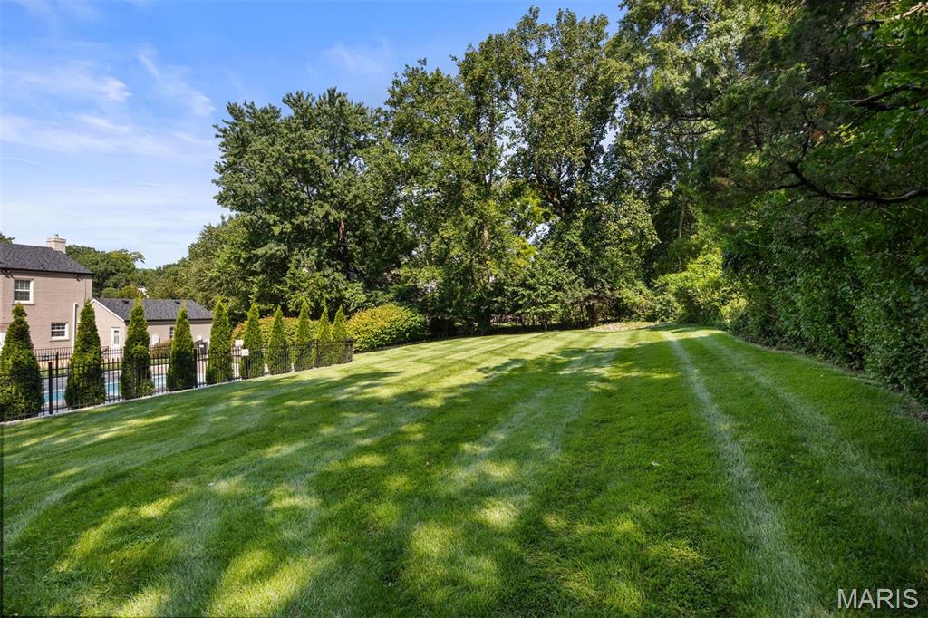 25 Berkshire Drive