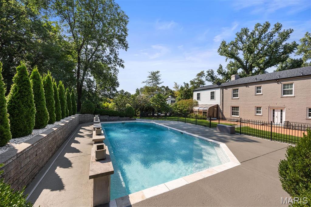 25 Berkshire Drive