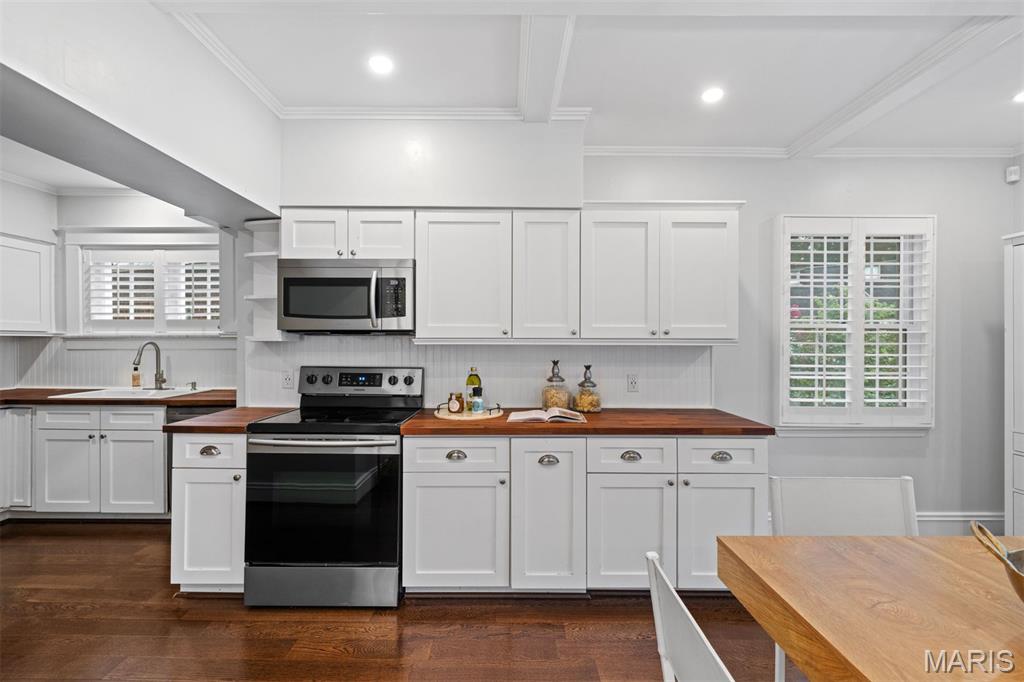 422 Mission Court