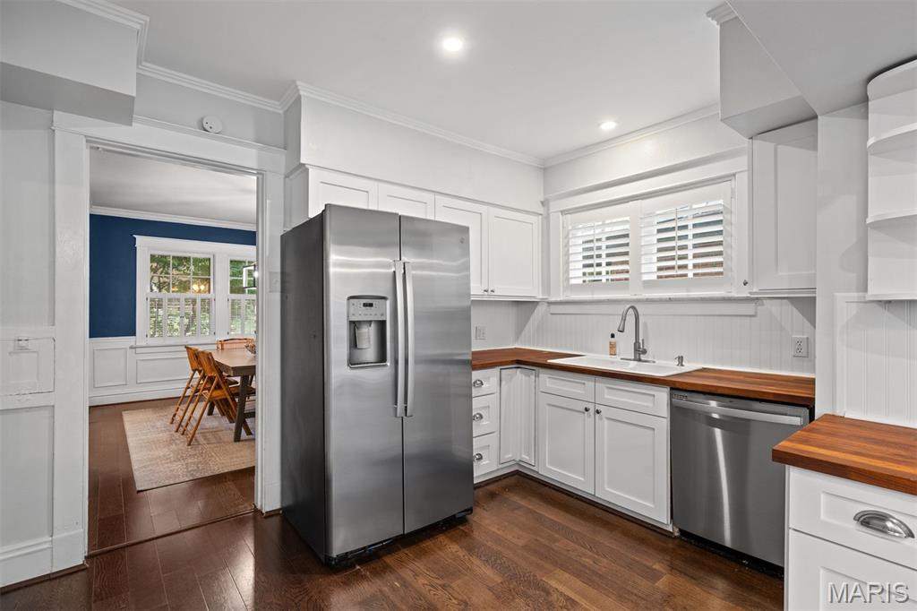 422 Mission Court