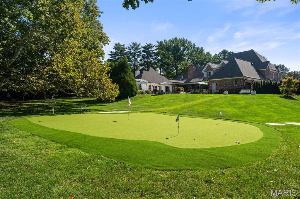 10 Ridgecreek