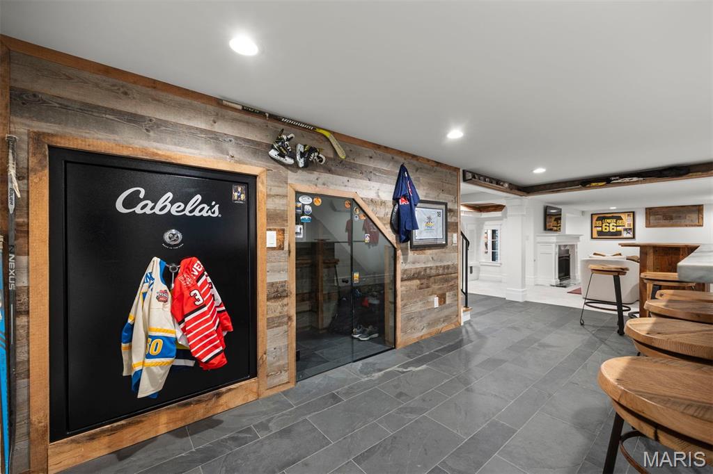 1353 Green Tree Lane