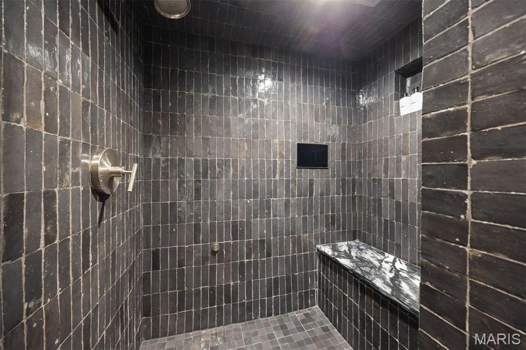 1353 Green Tree Lane
