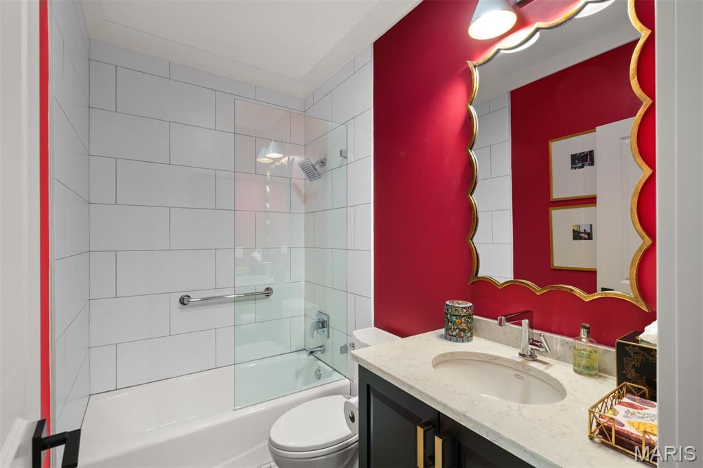 40 Brighton Way Unit: 2S