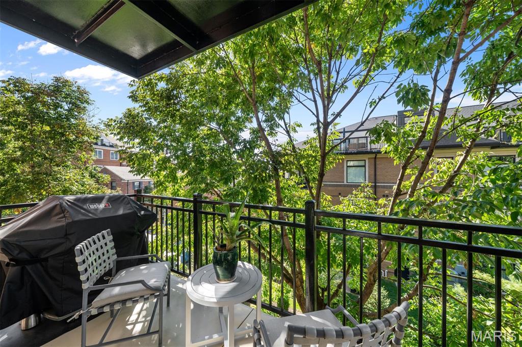 40 Brighton Way Unit: 2S