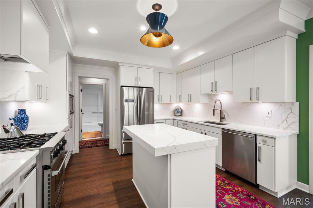 40 Brighton Way Unit: 2S