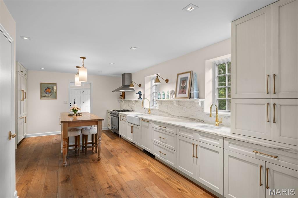 2 Ranch Lane