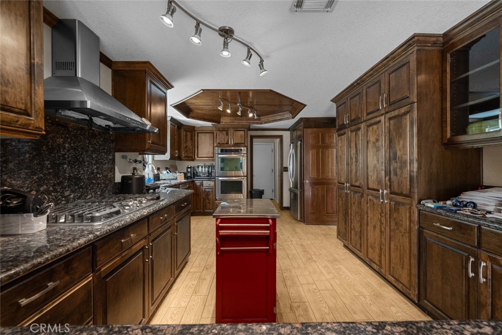 6348 Theodore Court