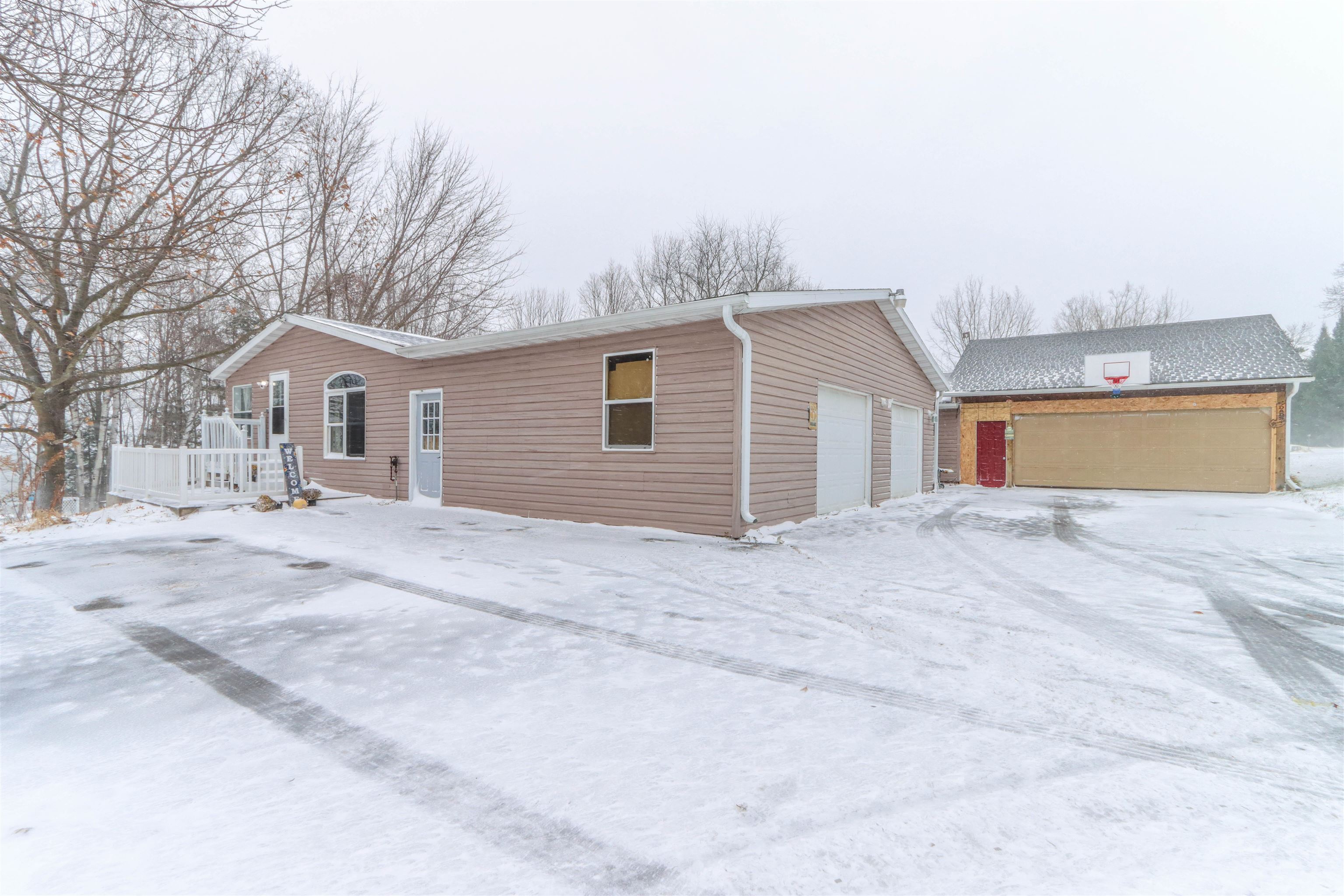 203635 LAKEHURST ROAD