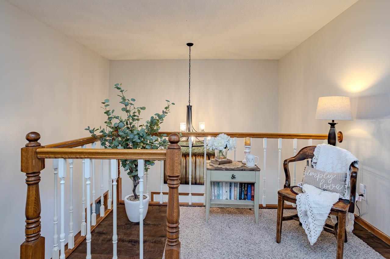 1401 WOODLAND RIDGE ROAD